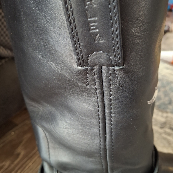 Harley-Davidson Black Leather Riding Boots with Silver Logo - Picture 5 of 6